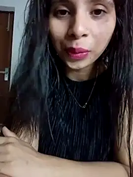 Snapshot of cute_girl_29 chatting on 07-19-26, 04:00 cute girl 29 online show from 07-19-26, 04:00