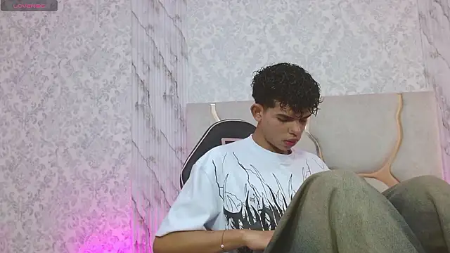 keahi tay online show from 03-11-26, 01:17