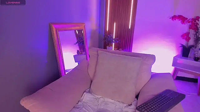 LunaaHarper online show from 04-02-26, 08:39