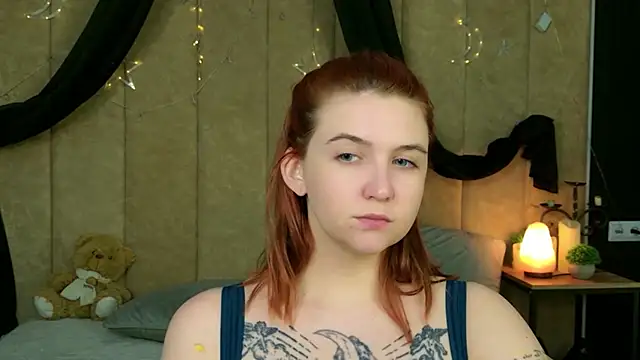 Snapshot of Melanie_Stouns chatting on 05-17-26, 03:52 Melanie Stouns online show from 05-17-26, 03:52