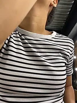 cloe taylor  25 online show from 02-25-26, 01:10