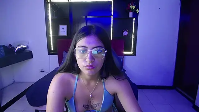 Sweett liia  online show from 03-19-26, 08:02