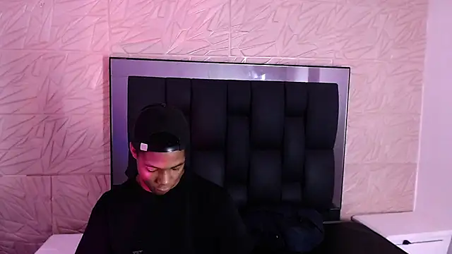 Santiago Ortiz  online show from 03-13-26, 03:07