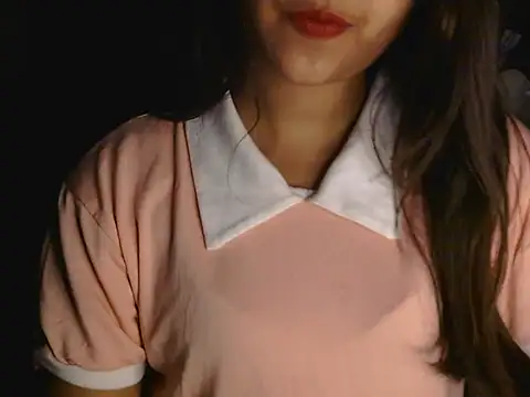 sassy slut 69 online show from 05-06-26, 02:00