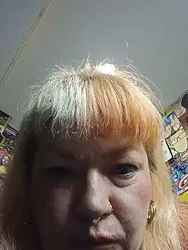 Snapshot of lady_polka chatting on 02-20-26, 03:58 lady polka online show from 02-20-26, 03:58