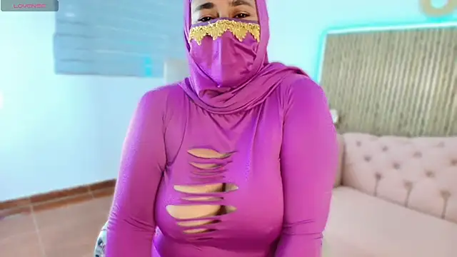 Nadia Privee online show from 02-20-26, 05:13