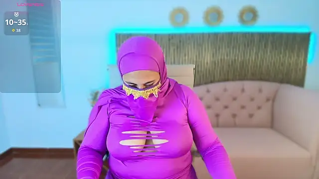 Nadia Privee online show from 02-26-26, 06:07