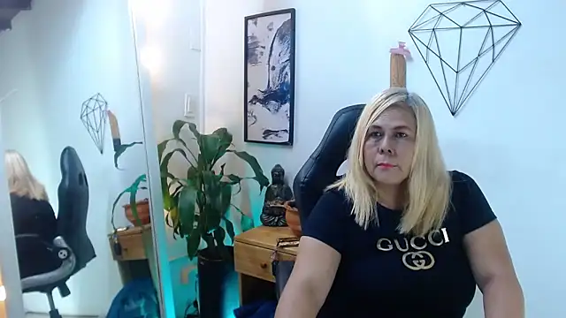 Snapshot of eva_colen50 chatting on 04-02-26, 06:16 eva colen50 online show from 04-02-26, 06:16