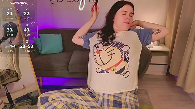 JustMira online show from 05-10-26, 11:10