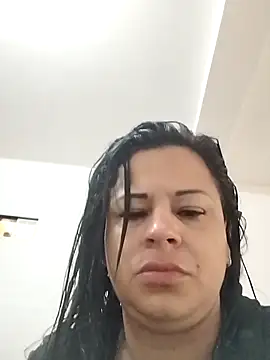 Snapshot of Nahommy_rd chatting on 02-24-26, 02:15 Nahommy rd online show from 02-24-26, 02:15