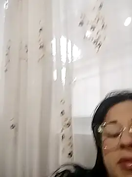 Snapshot of Nahommy_rd chatting on 03-04-26, 01:28 Nahommy rd online show from 03-04-26, 01:28