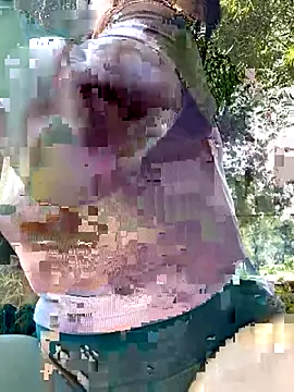 yissela92 online show from 03-08-26, 03:16