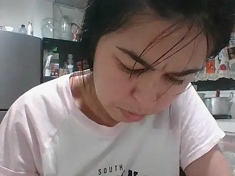 Snapshot of CandyyLove69 chatting on 02-21-26, 03:51 CandyyLove69 online show from 02-21-26, 03:51