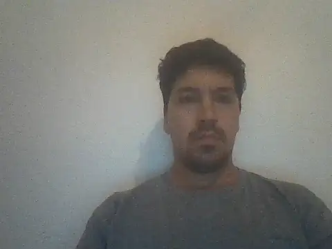 Snapshot of LeCorbu10 chatting on 03-11-26, 05:41 LeCorbu10 online show from 03-11-26, 05:41