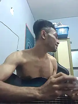 UcEng Lab online show from 04-11-26, 08:07