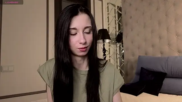 MiguelinaRasmuson online show from 04-10-26, 11:15