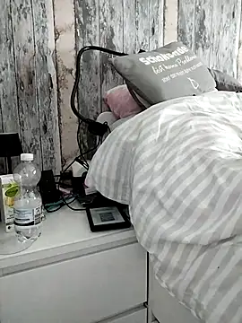 Emma12117 online show from 04-04-26, 10:24