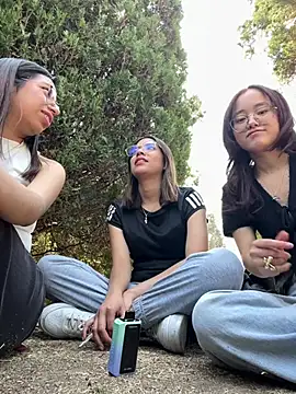 Snapshot of mila699_ chatting on 03-03-26, 08:04 mila699 online show from 03-03-26, 08:04