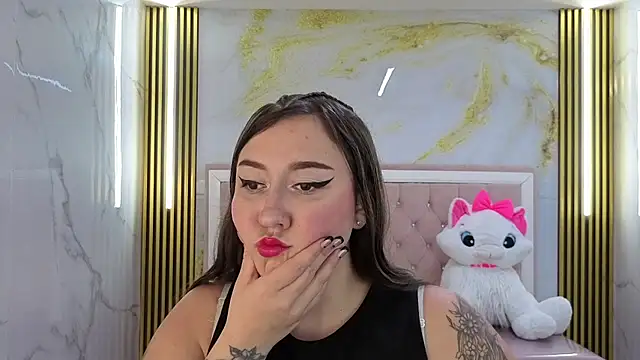 sharyth19 s online show from 04-17-26, 08:34