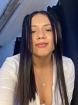 Snapshot of scarleth_marquezz chatting on 06-14-26, 11:07 scarleth marquezz online show from 06-14-26, 11:07