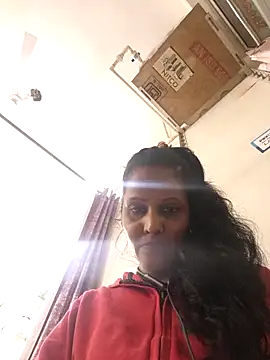 Snapshot of Divyagahah chatting on 02-21-26, 04:19 Divyagahah online show from 02-21-26, 04:19