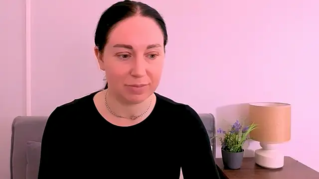 Snapshot of MiaFair chatting on 04-27-26, 03:32 MiaFair online show from 04-27-26, 03:32