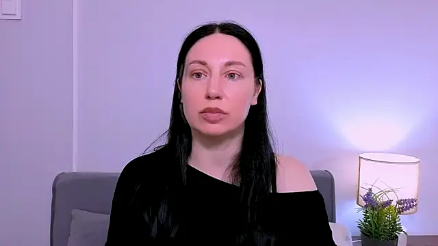 Snapshot of MiaFair chatting on 05-11-26, 03:29 MiaFair online show from 05-11-26, 03:29