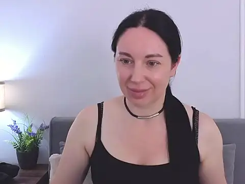 Snapshot of MiaFair chatting on 06-05-26, 03:18 MiaFair online show from 06-05-26, 03:18