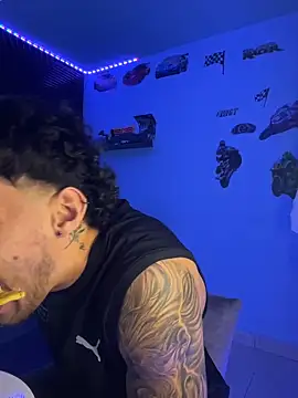 TOMAS CONOR online show from 03-20-26, 01:10