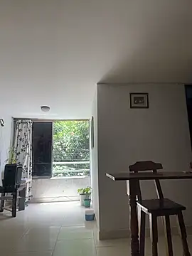 TOMAS CONOR online show from 04-19-26, 05:56