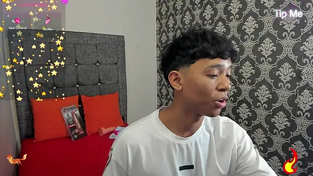 Little Twink19x online show from 06-19-26, 07:50
