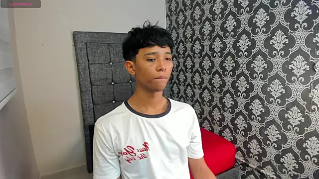 Little Twink19x online show from 07-01-26, 07:46