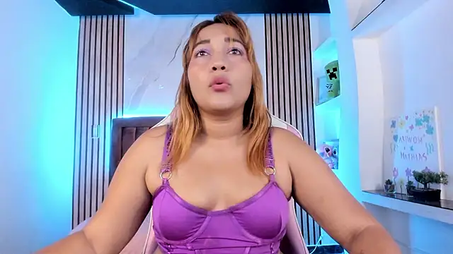 Miia Grey  online show from 03-03-26, 12:44