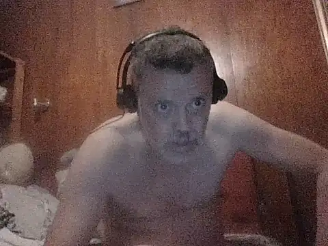Snapshot of PilotingMuchness chatting on 05-14-26, 12:50 PilotingMuchness online show from 05-14-26, 12:50
