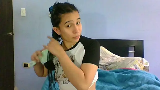 scarlettscottx  online show from 06-02-26, 04:42