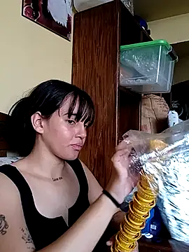 sara cute so online show from 04-11-26, 07:51