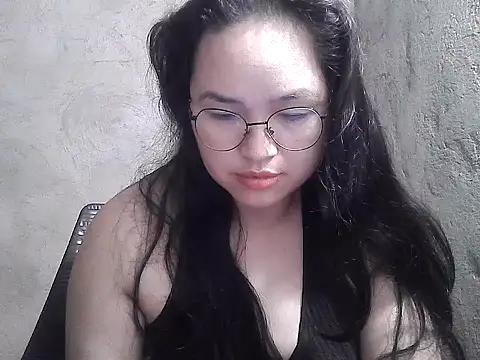 Snapshot of wildchinita00 chatting on 06-06-26, 10:25 wildchinita00 online show from 06-06-26, 10:25
