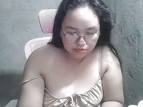 Snapshot of wildchinita00 chatting on 06-10-26, 12:22 wildchinita00 online show from 06-10-26, 12:22
