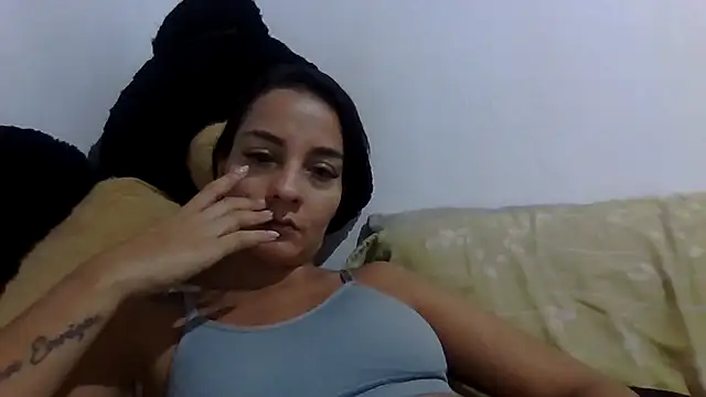 yesica2507 online show from 06-15-26, 09:39