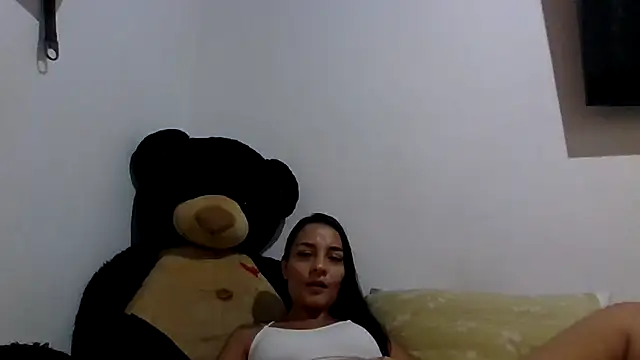 yesica2507 online show from 06-22-26, 07:22