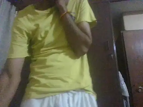 Snapshot of sub_slave_indi chatting on 02-10-26, 01:43 sub slave indi online show from 02-10-26, 01:43