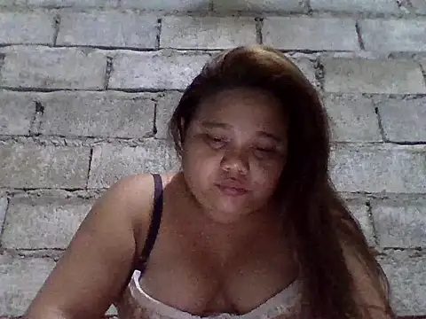 Snapshot of sweetlyn31 chatting on 06-24-26, 09:08 sweetlyn31 online show from 06-24-26, 09:08