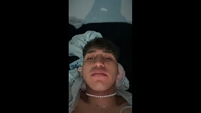 Snapshot of Alejandroml2 chatting on 03-18-26, 07:11 Alejandroml2 online show from 03-18-26, 07:11