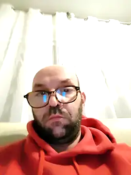 Snapshot of Florent1307 chatting on 02-20-26, 09:04 Florent1307 online show from 02-20-26, 09:04