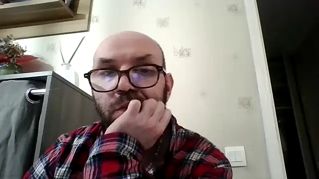 Snapshot of Florent1307 chatting on 02-24-26, 09:13 Florent1307 online show from 02-24-26, 09:13