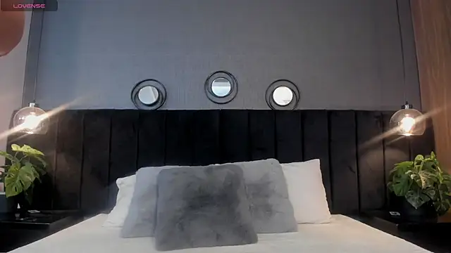 Snapshot of Bianca_Monroe_ chatting on 06-21-26, 12:19 Bianca Monroe online show from 06-21-26, 12:19