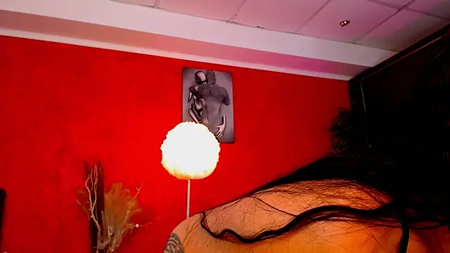 11vyanne online show from 03-24-26, 07:02