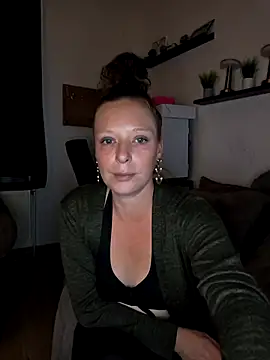 Snapshot of ZaramourXMrX chatting on 05-14-26, 06:58 ZaramourXMrX online show from 05-14-26, 06:58