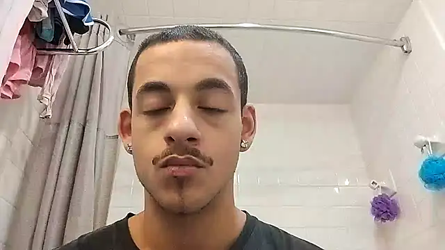 momo0208 online show from 02-19-26, 04:36