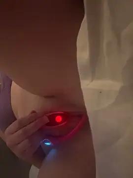 Snapshot of sluttyrubiee chatting on 03-08-26, 12:19 sluttyrubiee online show from 03-08-26, 12:19